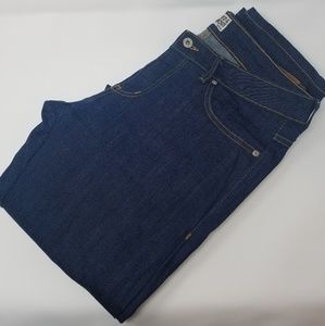 EUC Naked and Famous Skinny Guy Jeans